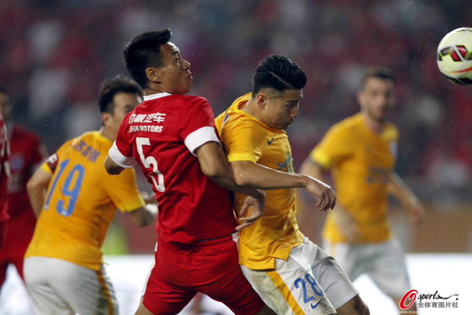 1xbet体育娱乐-四川队客场战胜力帆队，迎来胜利！