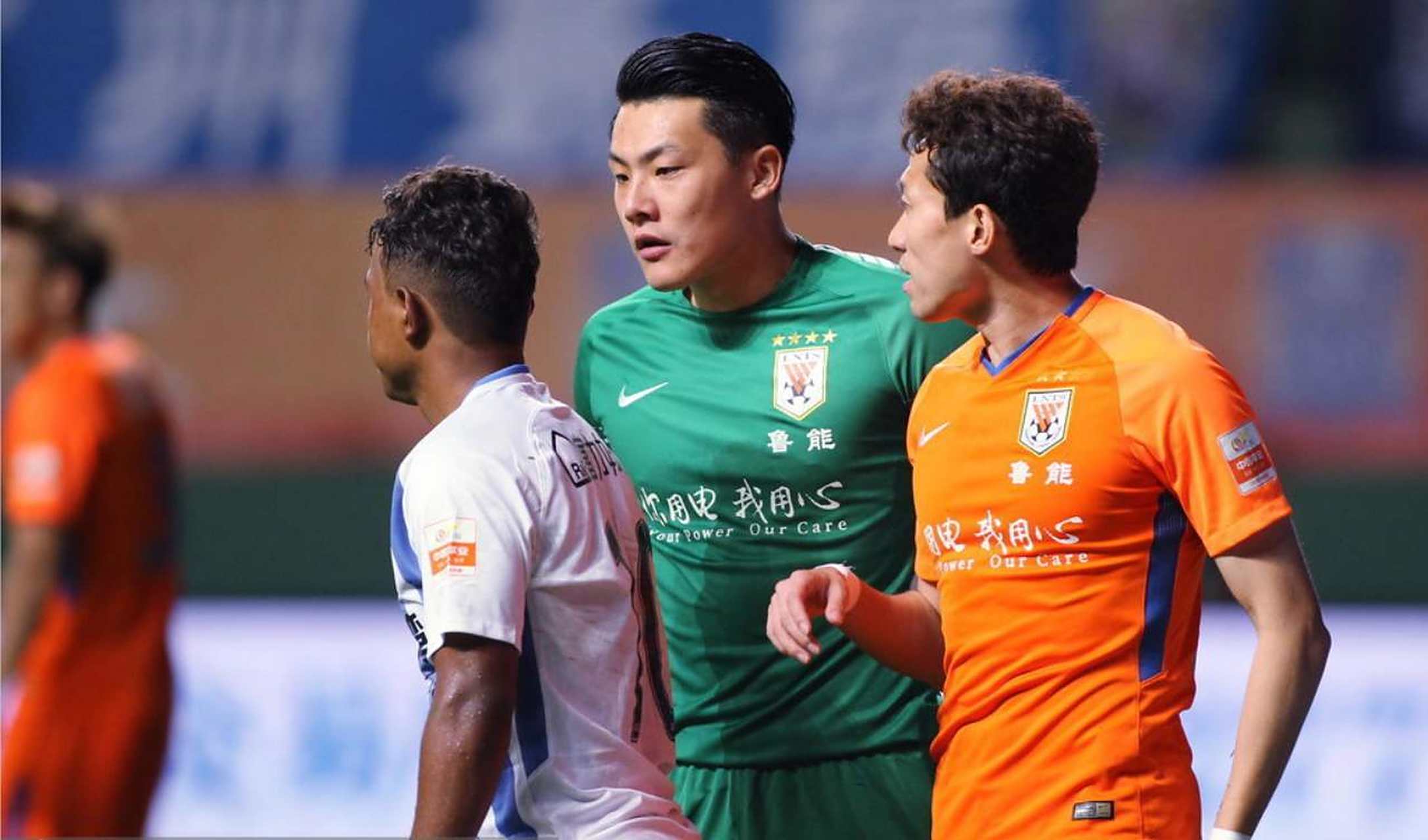 1xbet体育登录入口-关于广州富力主场胜山东鲁能，取得宝贵三分的信息