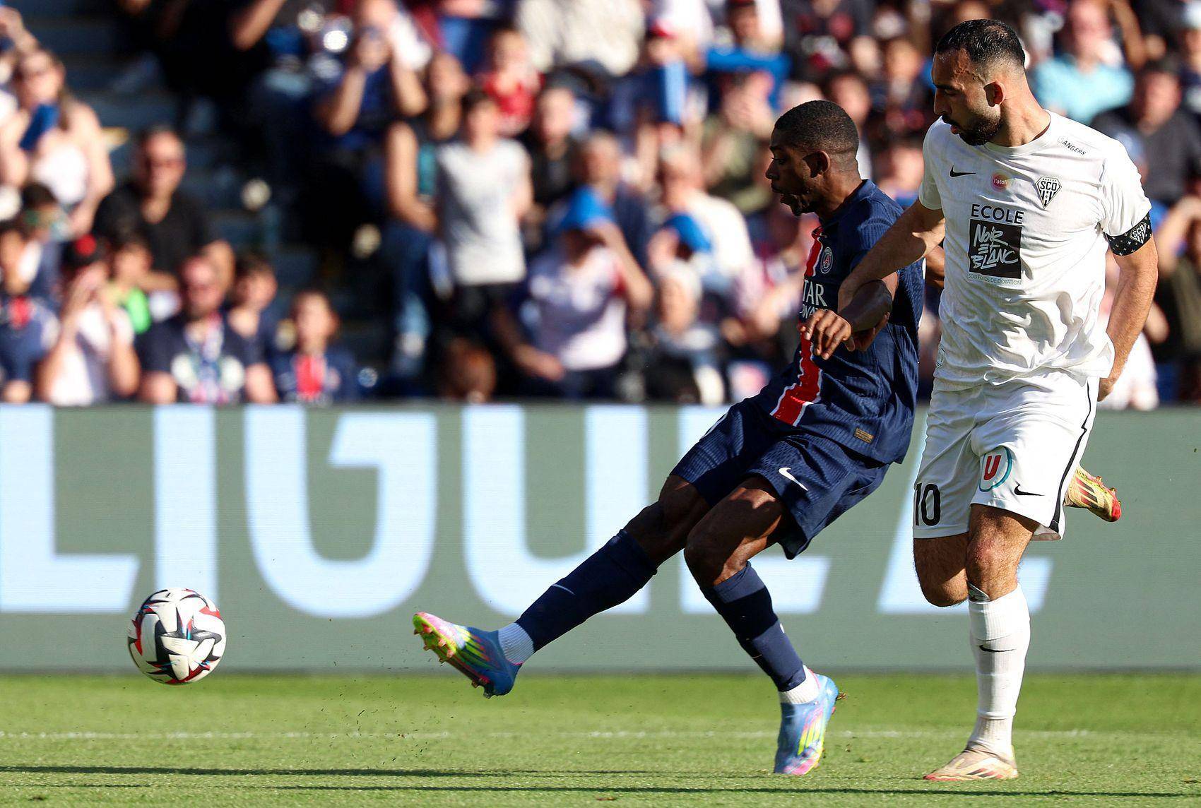 1xbet体育官方入口-关于巴黎圣日耳曼大胜晋级首发淘汰赛的信息