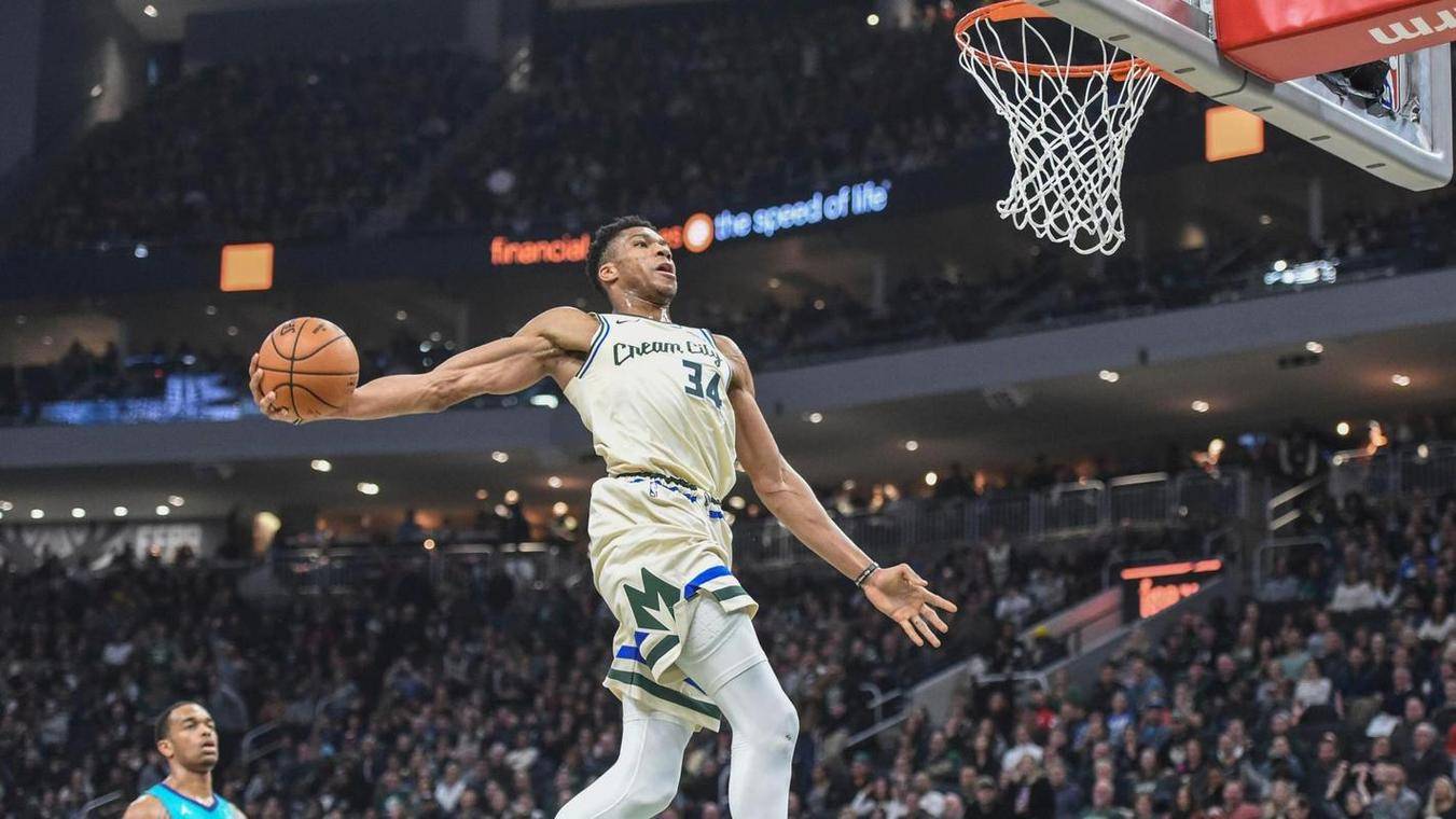 1xbet体育培训-包含雄鹿队双核心字母哥和米德尔顿助力球队取胜的词条