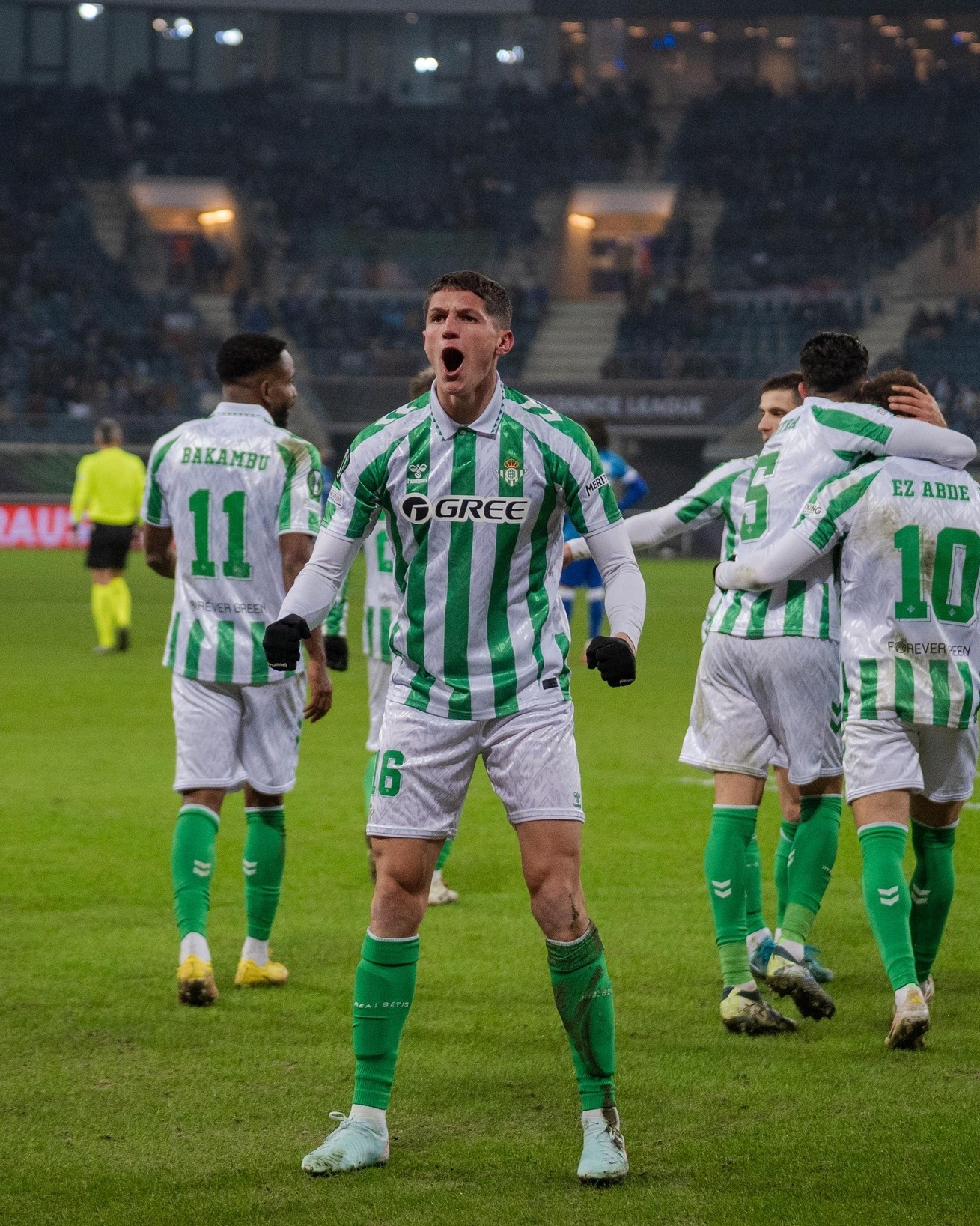 1xbet体育馆-那不勒斯前锋伊斯科赛季回顾，展望未来的简单介绍