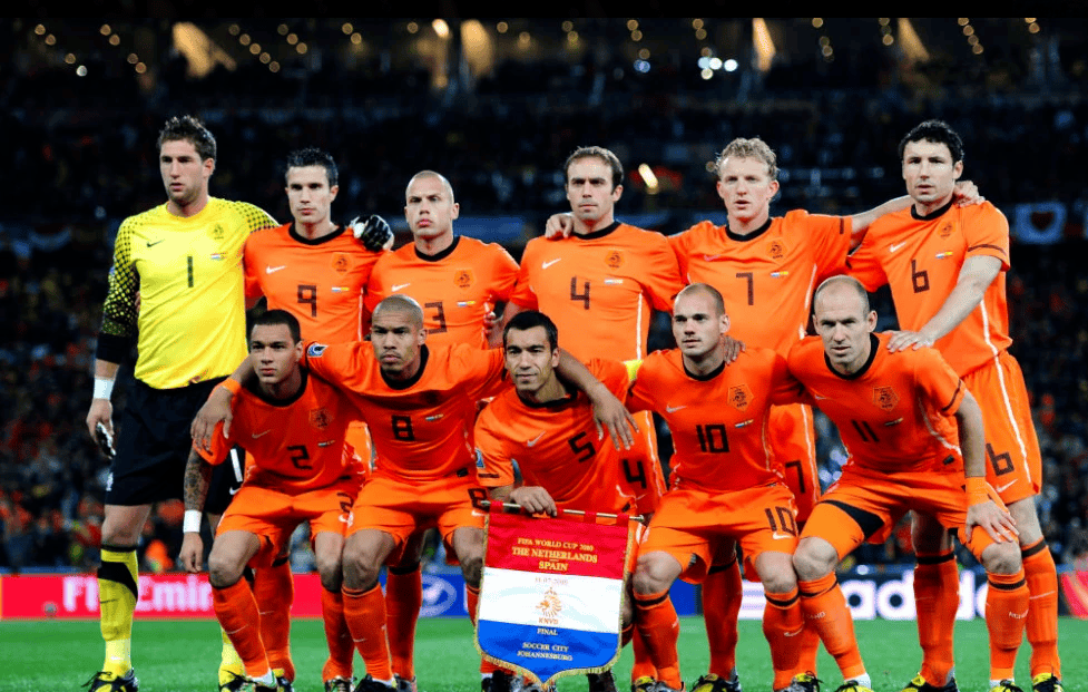 1xbet体育入口-冰岛队在比赛中表现出色晋级