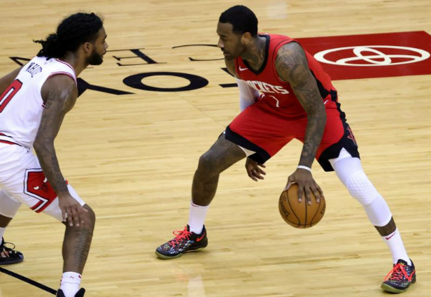 1xbet体育登录入口-关于当家球星奉献高效数据，助球队胜出的信息