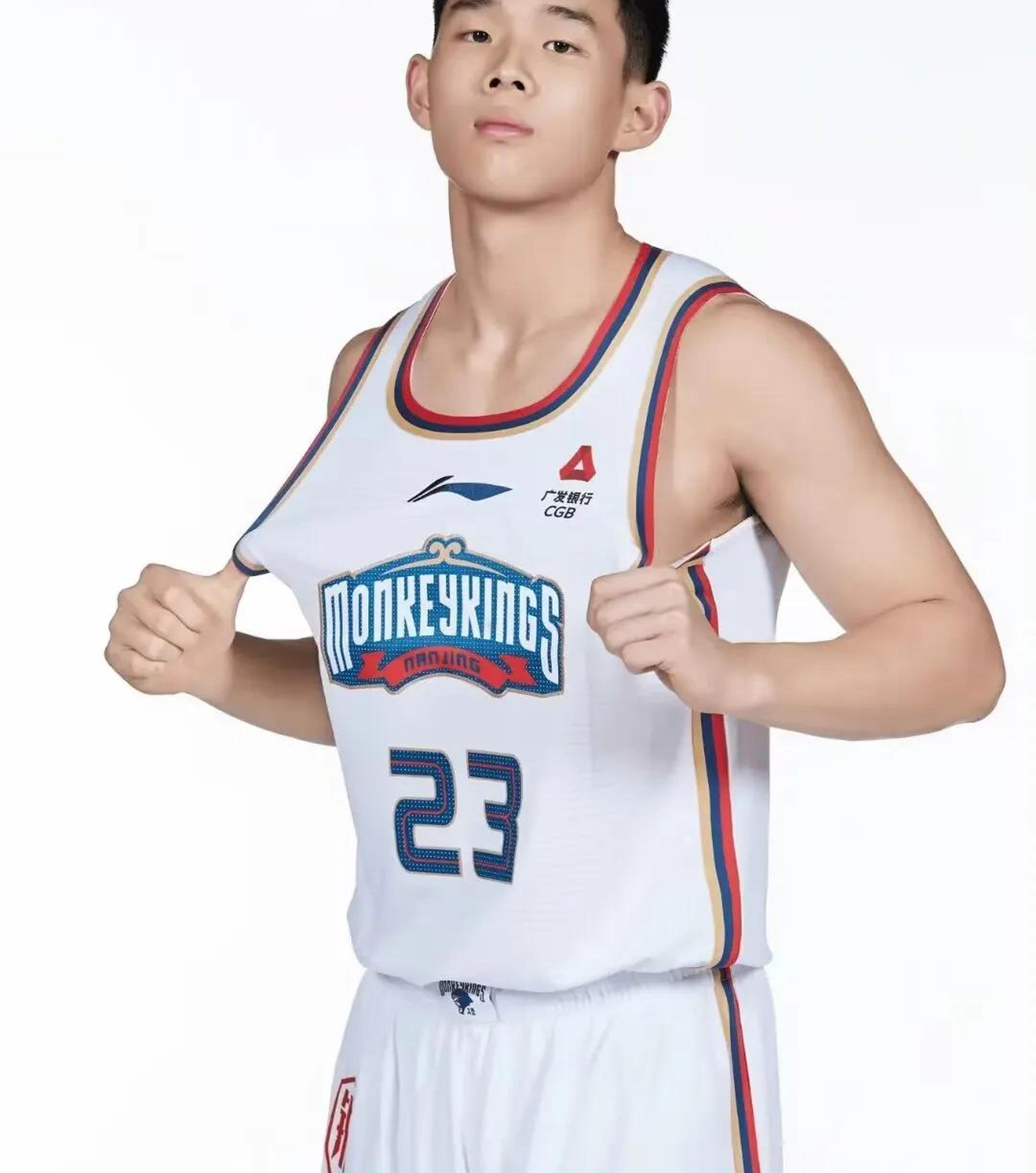 1xbet体育投注-关于独行侠后卫全面爆发，成为球队得分王的信息