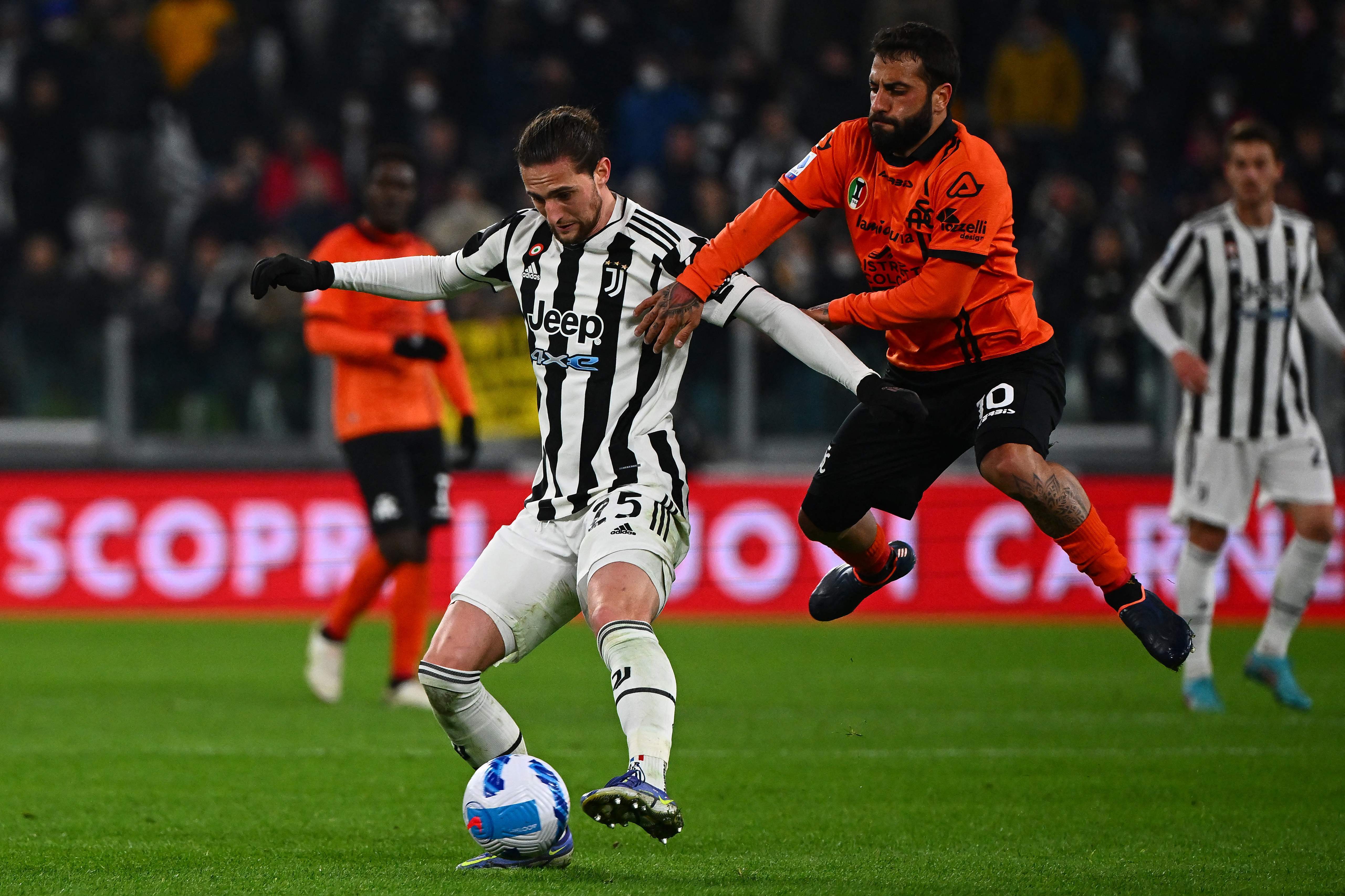 1xbet体育在线登录-佛罗伦萨中场球员持续发挥优异的简单介绍