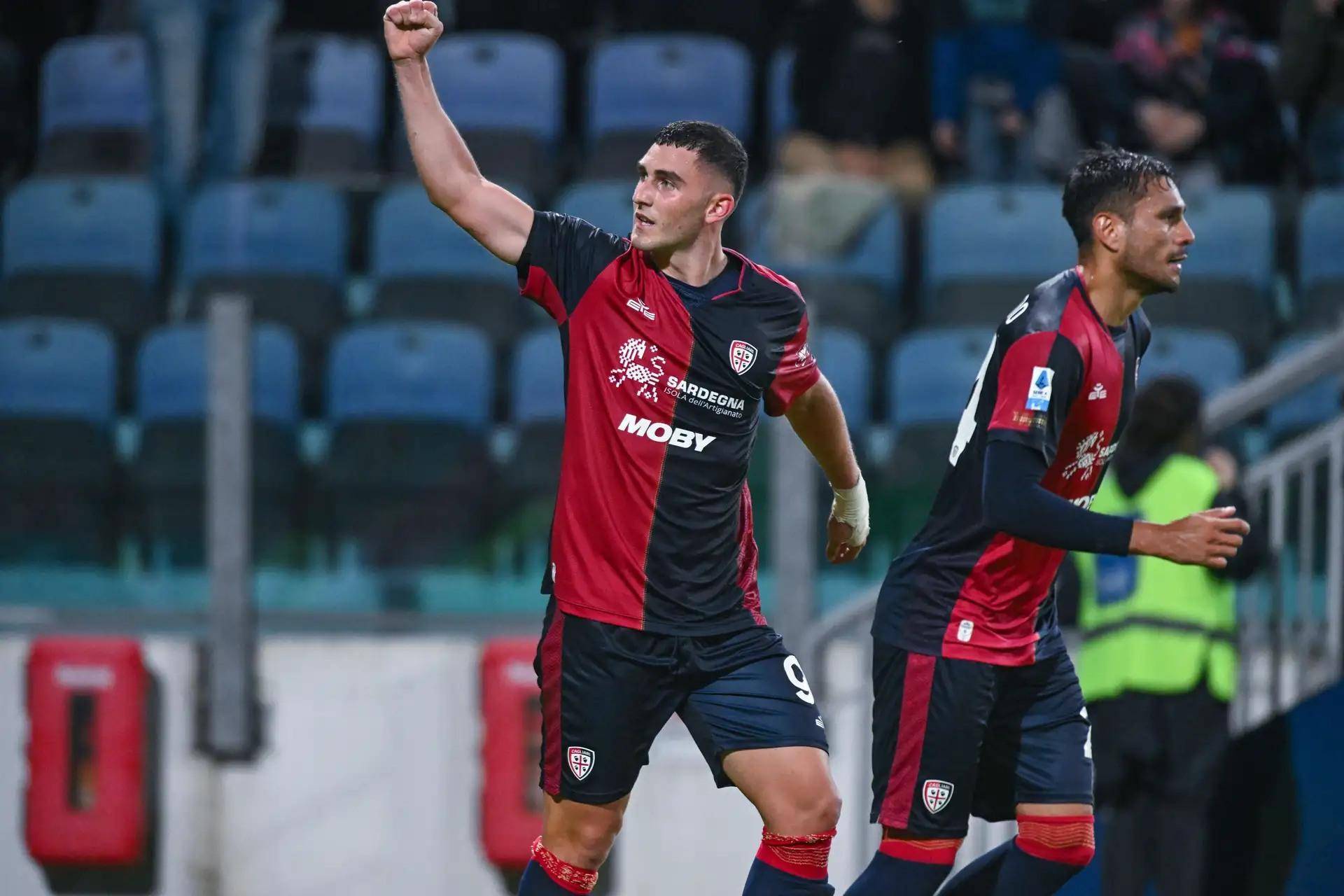 HD胜卡利亚里,继续领跑欧联资格的简单介绍