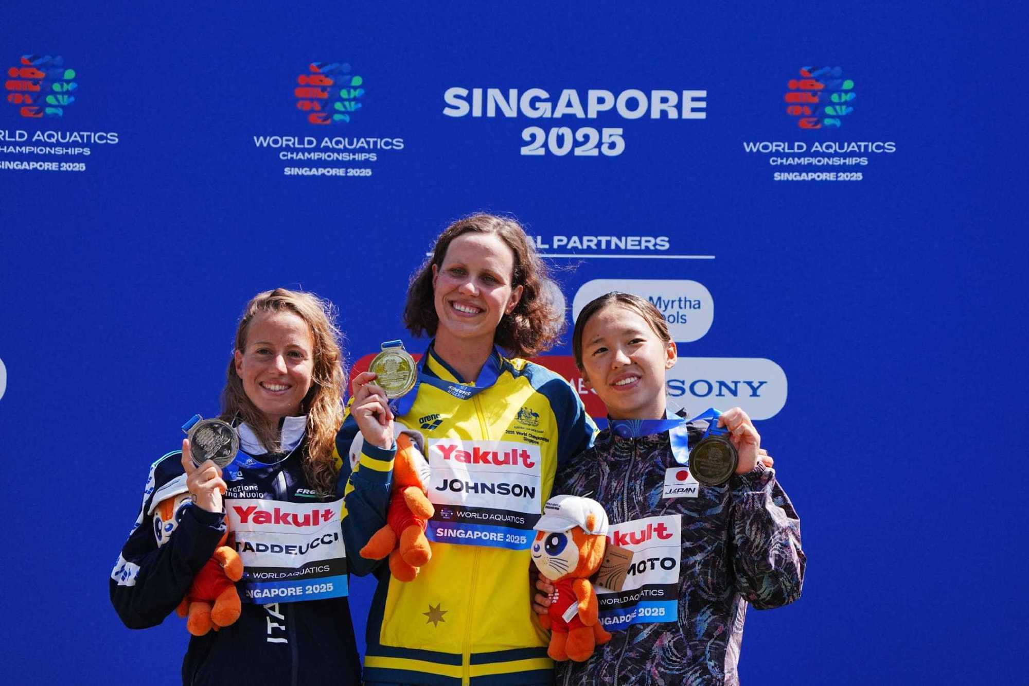 1xbet体育网址-墨西哥选手在游泳比赛中登上领奖台