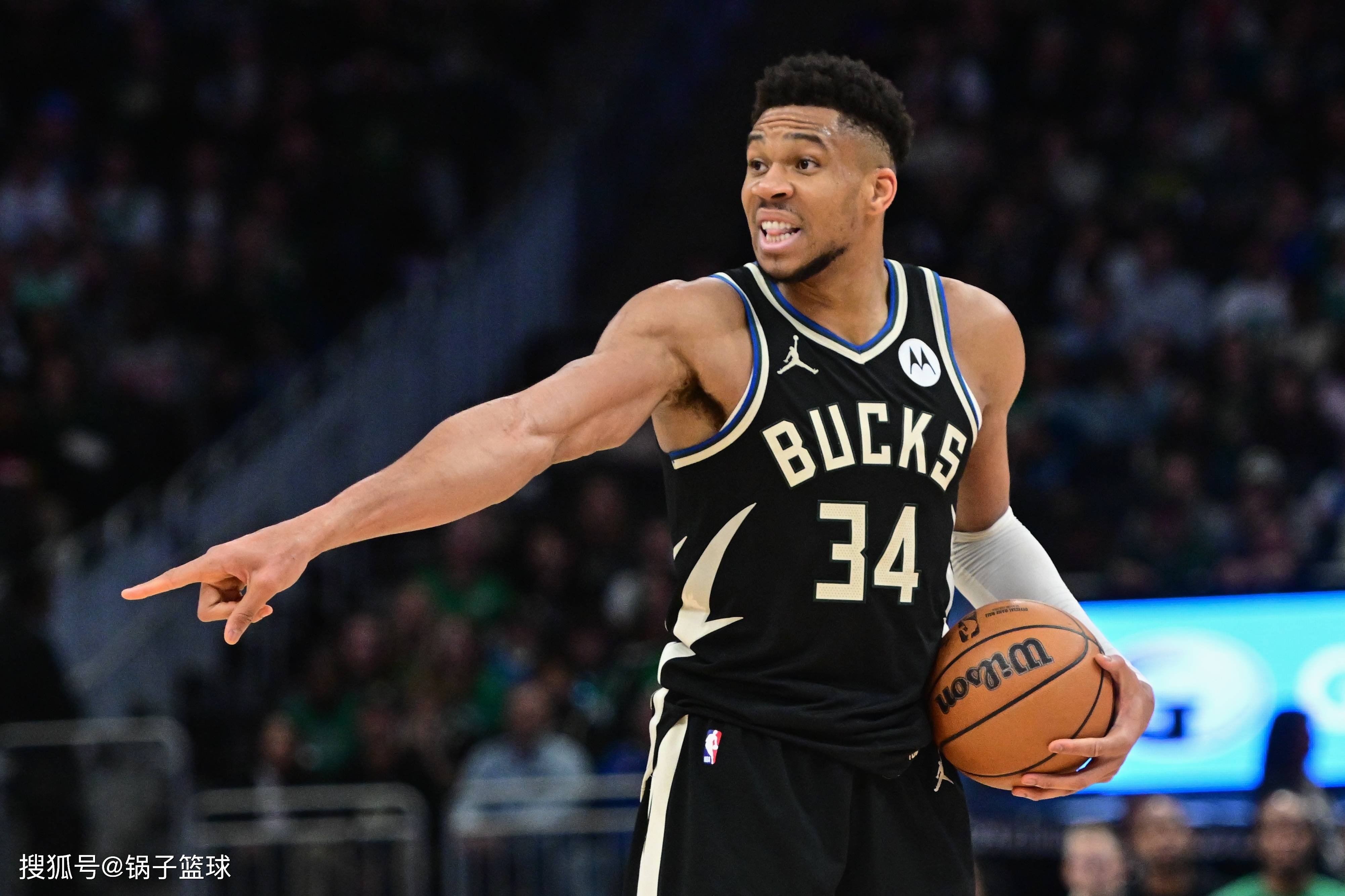 1xbet体育新闻-雄鹿球星患重伤，季后赛前景堪虑的简单介绍