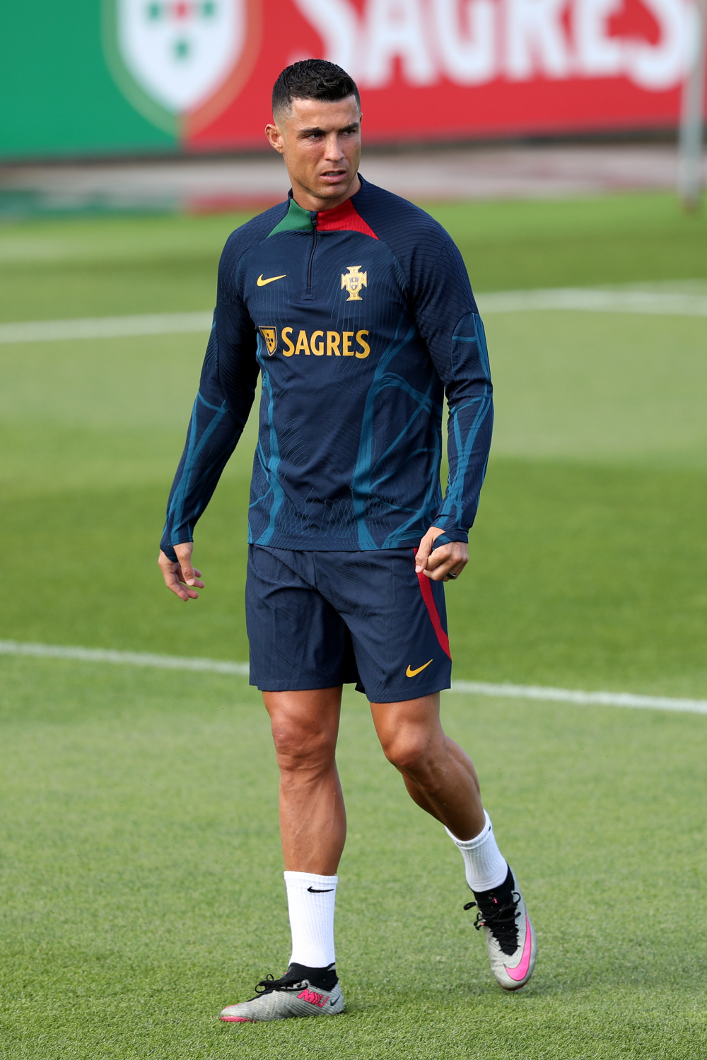 1xbet体育官方登录入口-包含葡萄牙队员现身全球首家数字体育馆，展示风采的词条